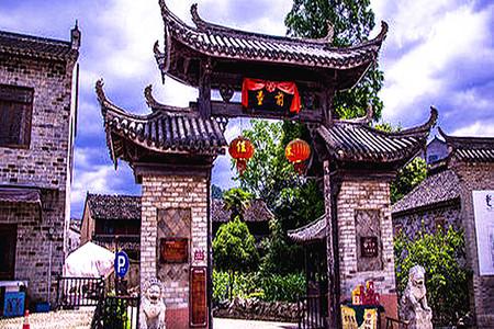 彩丽公主日常装扮
